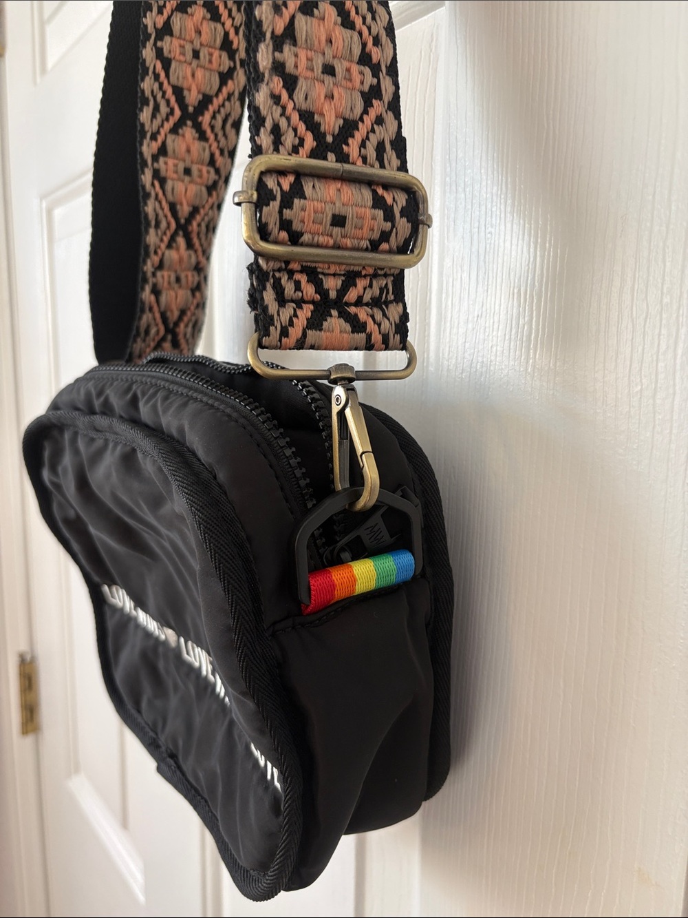 NWOT Gender Neutral Soft Crossbody Bag w/Adjustable “Guitar” Strap - Love Wins❤️ - Picture 5 of 12